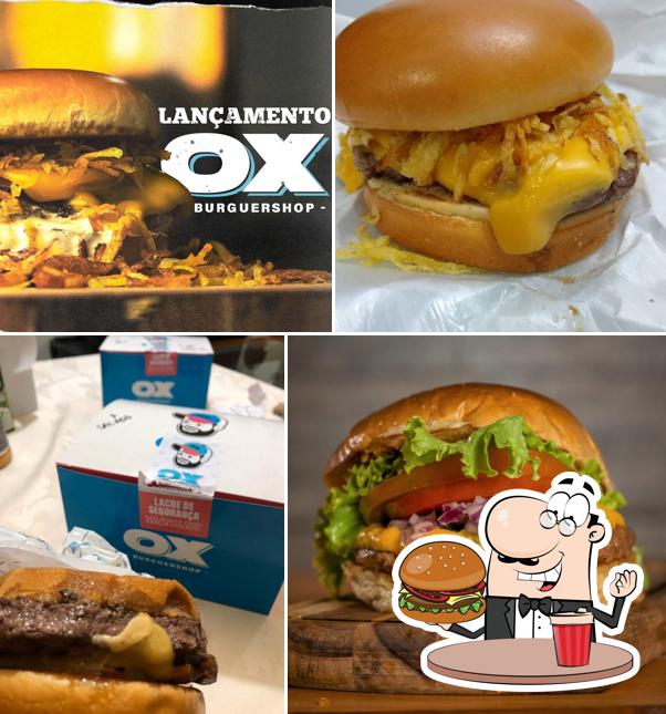 Peça um hambúrguer no OX Burguer Shop