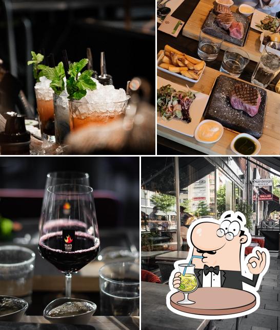 Las fotos de bebida y interior en Blackstone Steakhouse Västerås