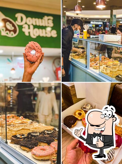 Donuts House