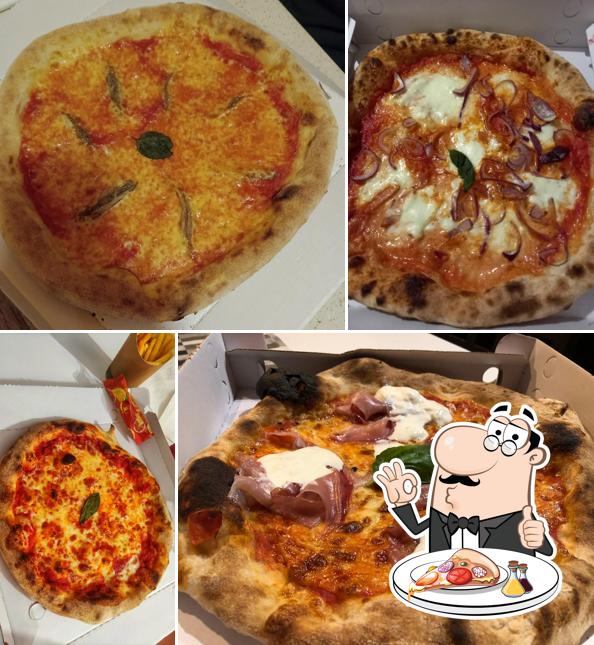 Scegli una pizza a Paoli's