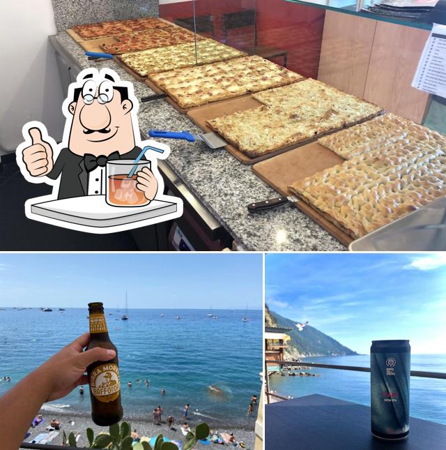 Questa è la immagine che presenta la bevanda e cibo di Da Luca e Paolo Camogli