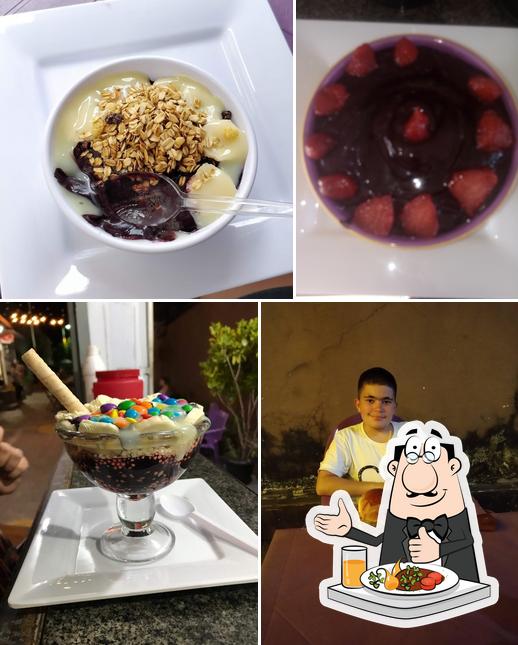 Comida em Trailer do Açaí