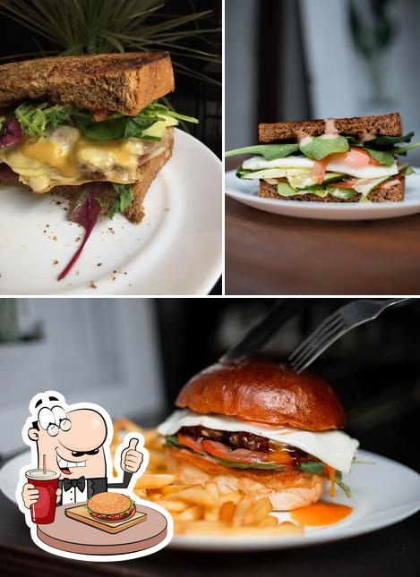Try out a burger at gastronomi burger and craft beer
