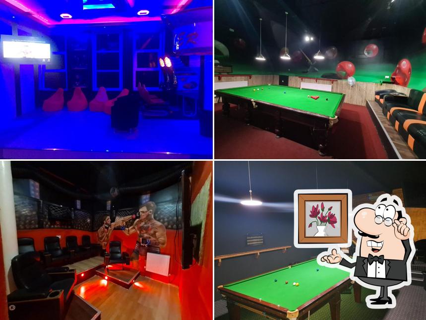 Clifton Snooker Lounge in Bradford Restaurant reviews