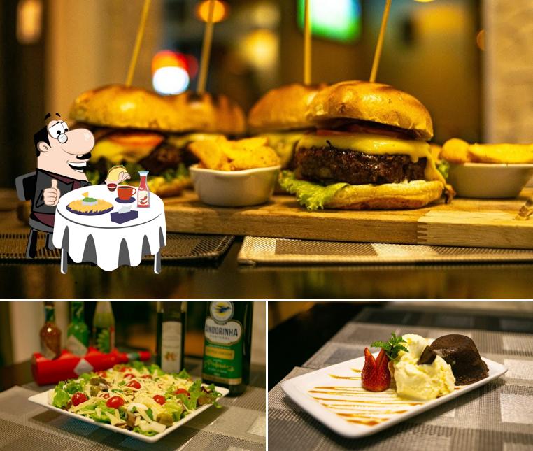 Consiga um hambúrguer no Muu Steakhouse
