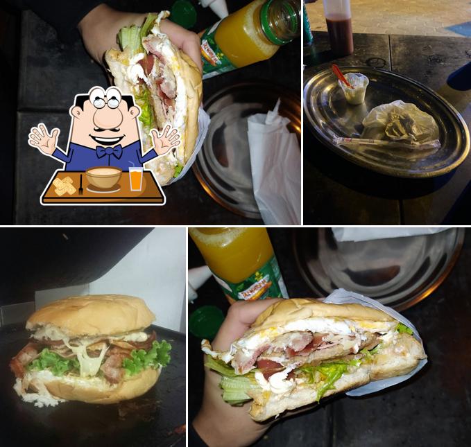 Comida em Hirans Burguer