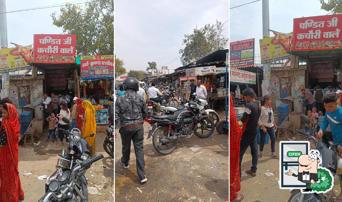 PANDIT JI KACHORI WALE SINCE 1969