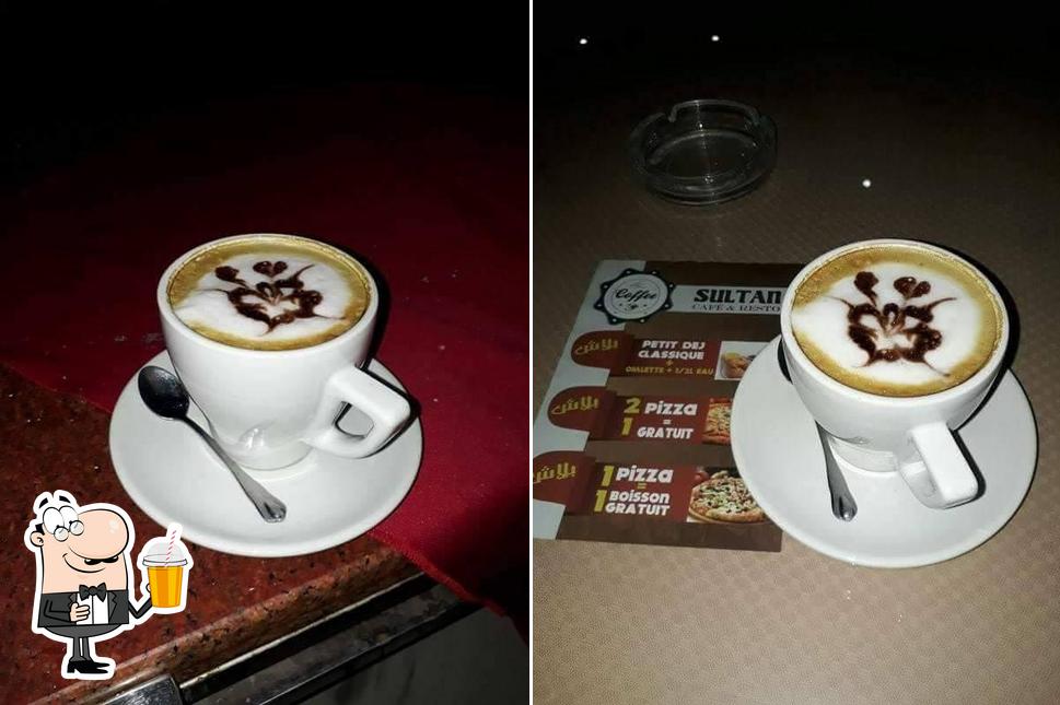 Disfrutra de una bebida en Caffe & restaurant Sultan
