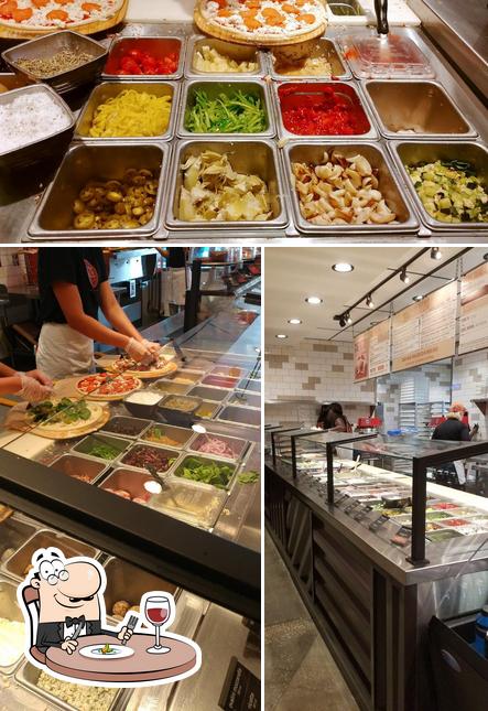Blaze Pizza, 501 N Orlando Ave in Winter Park Restaurant menu and reviews