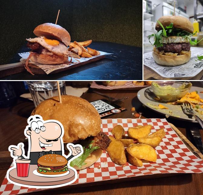 Try out a burger at Bender Bar Orihuela