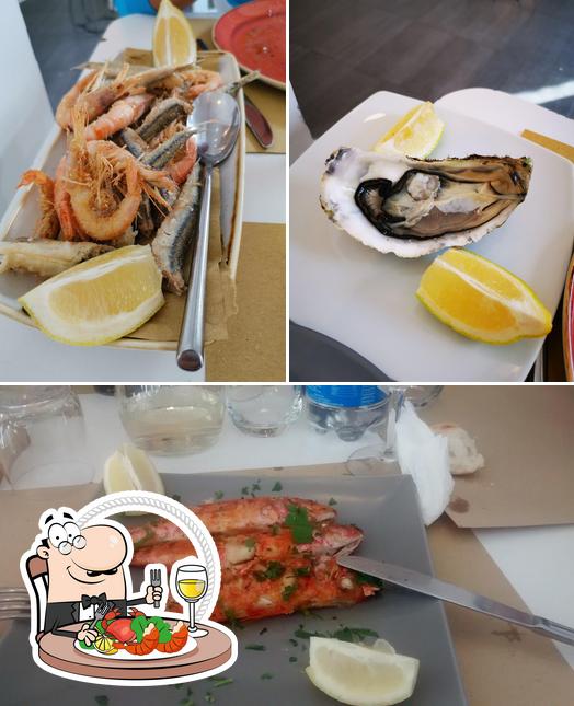 Get seafood at Licciardello fish away