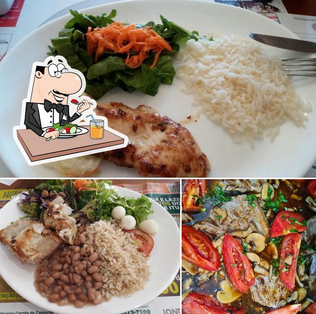 Comida em Restaurante Santa Fé