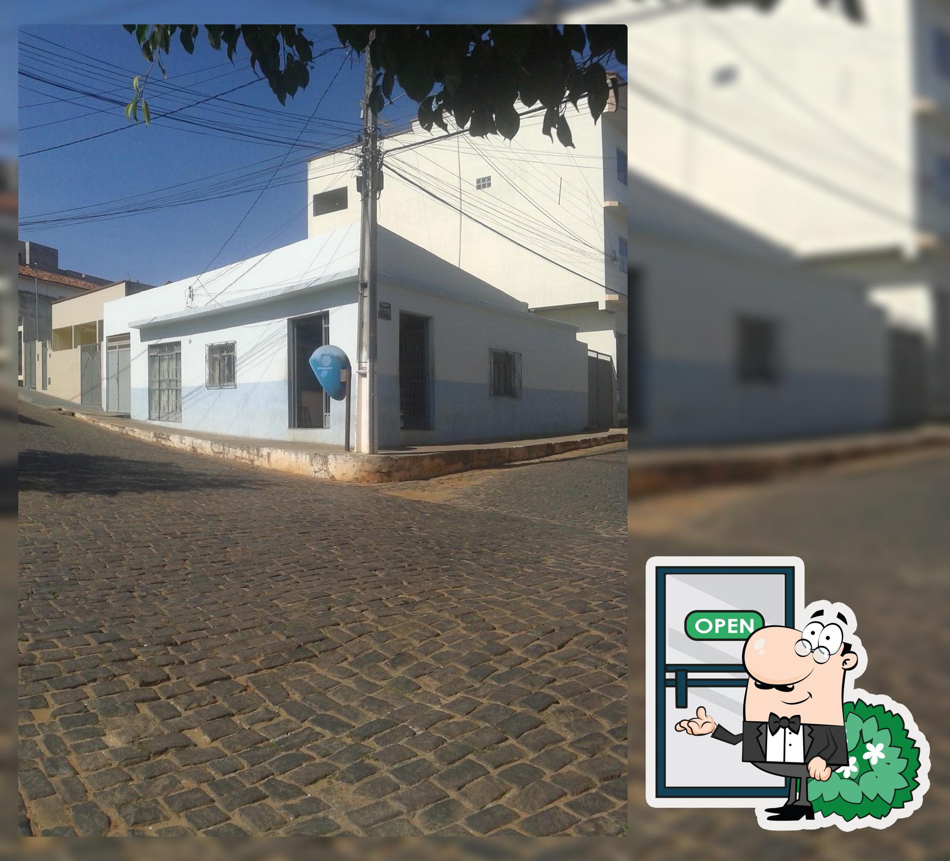 o exterior é uma característica importante do Bar do Esperidião
