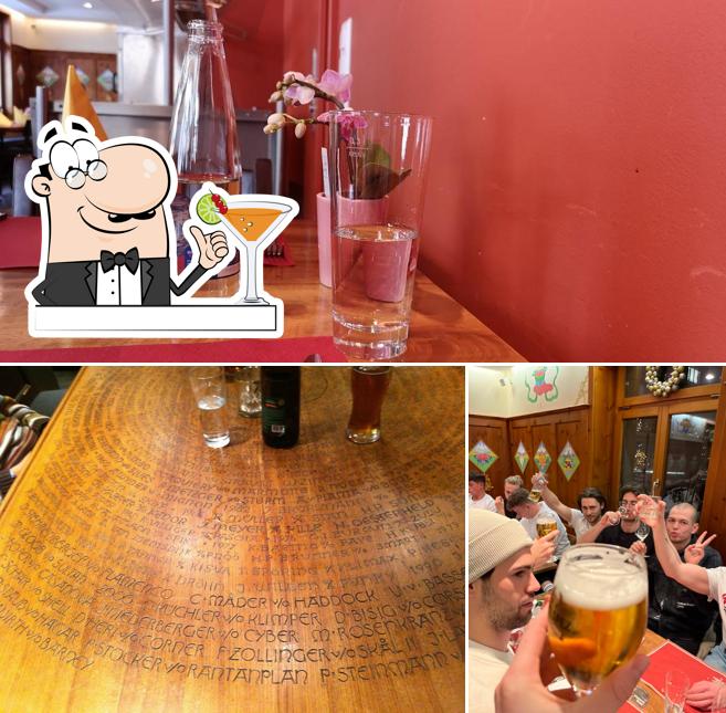 Guarda la immagine che raffigura la bevanda e bancone da bar di Restaurant Goldener Ochsen