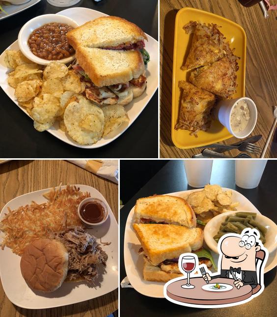The Table in Crawfordsville Restaurant menu and reviews