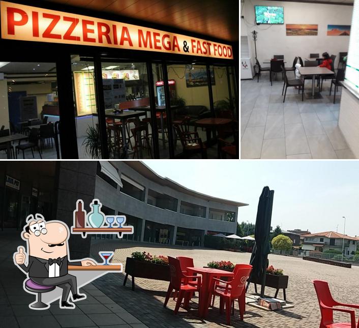 Gli interni di Pizzeria Mega e Fast food