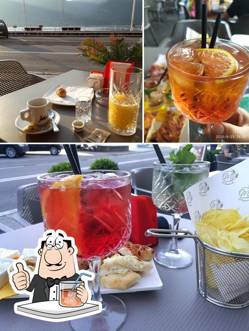 Prova un drink dal menu