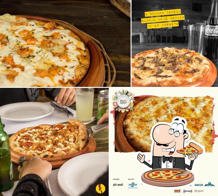 Try out pizza at Forneto