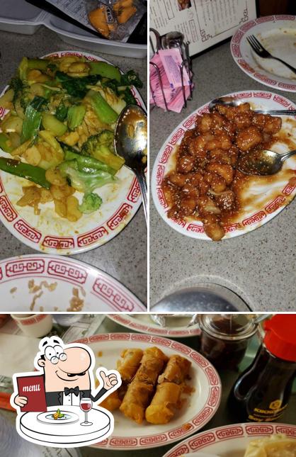 Meals at Tong Fong Low