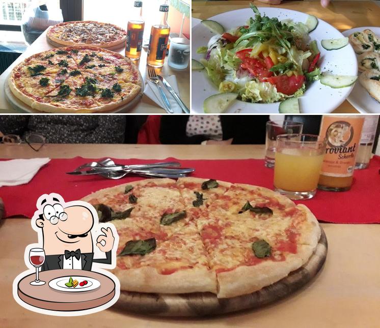 Essen im Kais Pizza Brückenrestaurant mit Lieferservice Karlsruhe