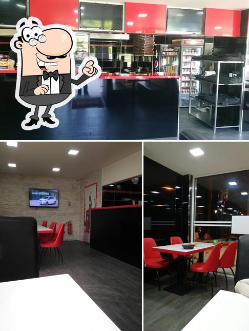 L'intérieur de POPPIE’S PIZZA CERGY