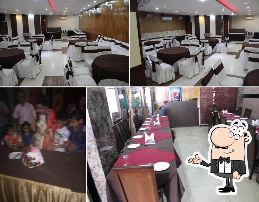Check out how Vijaya Restaurant looks inside