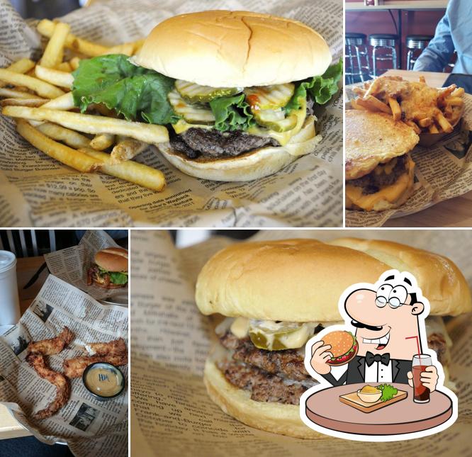 Отведайте гамбургеры в "Wayback Burgers"