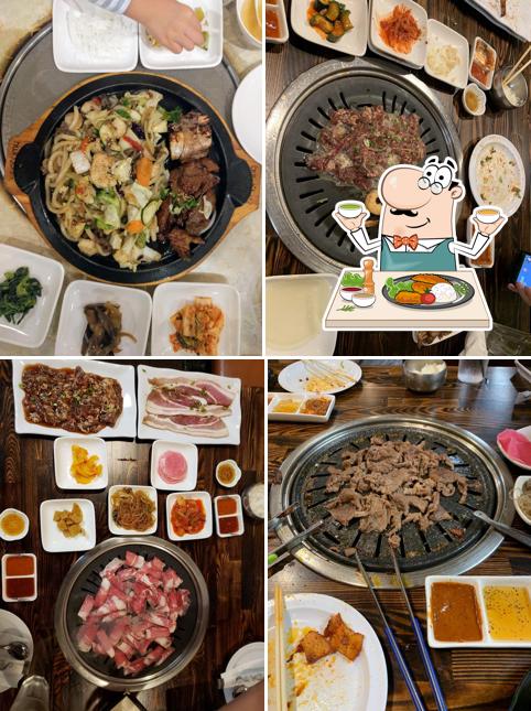 Блюда в "WooMeeOk Korean BBQ"