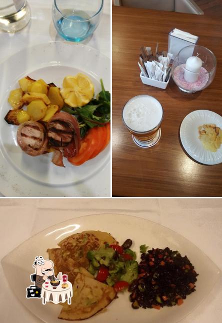 Platti al ristorante lounge-bar indoVino