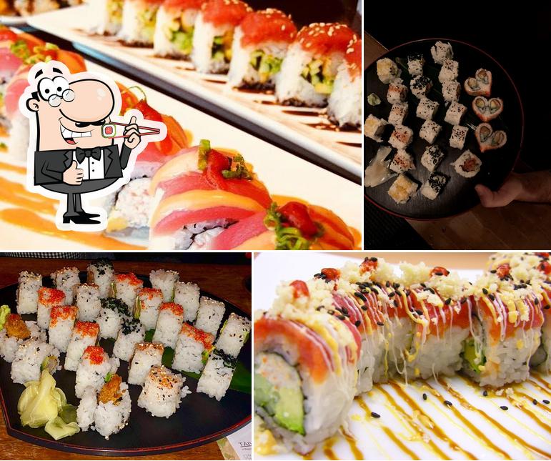{Restaurant_name} ha disponibilità di piatti di sushi