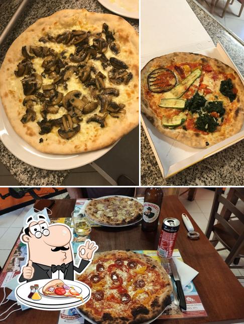 Prenditi una pizza a Planet Pizza