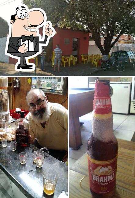 Look at the picture of Bar do Chumbinho