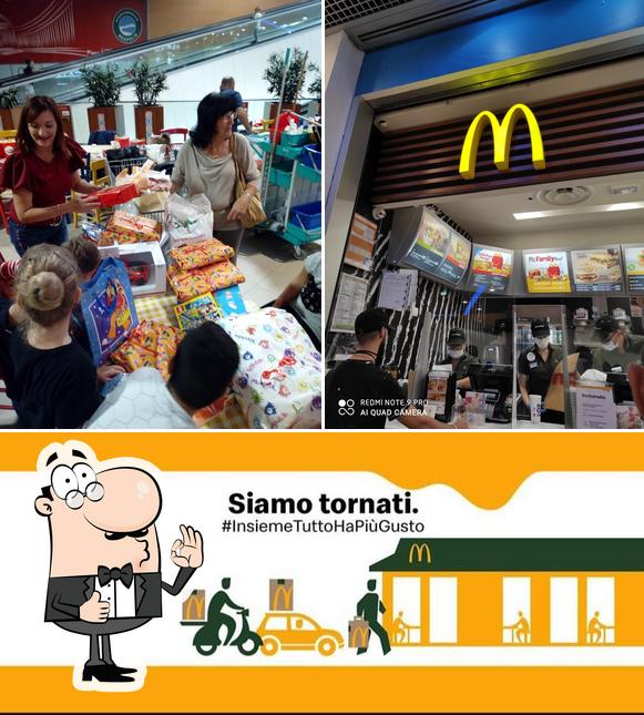 Vedi la foto di McDonald's Napoli Argine