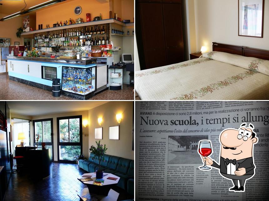 Es estupendo saborear una copa de vino en Albergo Ristorante "Gigi"