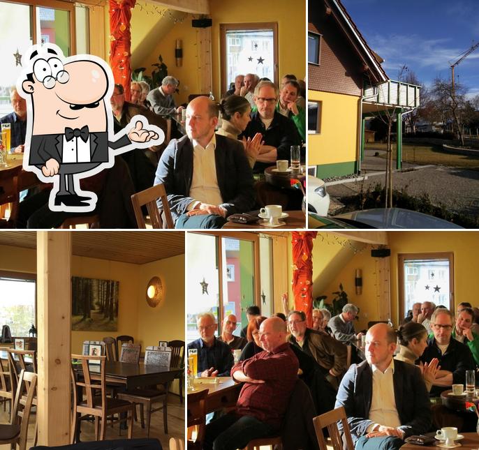 Check out how Café zur Bienenkönigin looks inside