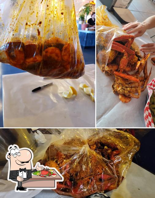 Cajun Crackin in Fresno Restaurant menu and reviews