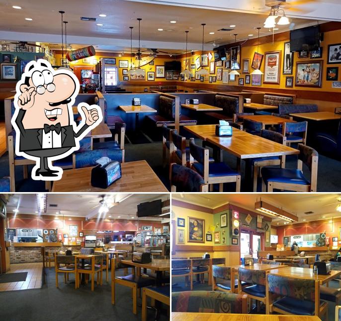 Straw Hat Pizza, 2929 Mather Field Rd in Rancho Cordova Restaurant menu and reviews