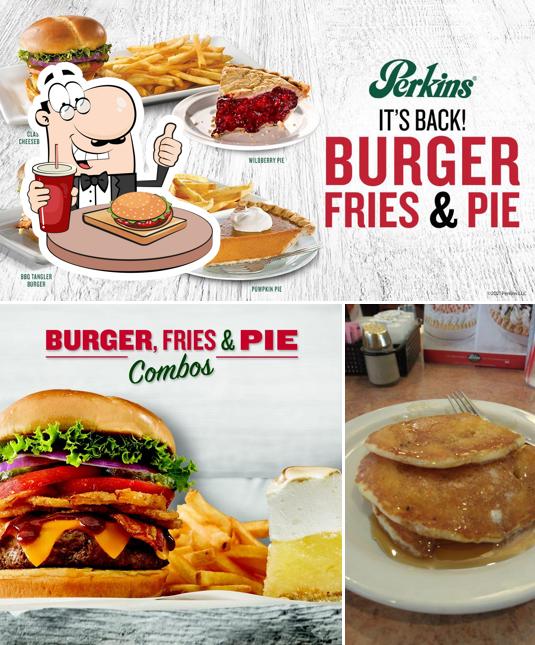 Perkins Restaurant & Bakery, 4685 Commercial Way in Spring Hill