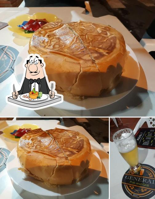 A imagem da comida e cerveja no Cia Dos Espetinhos