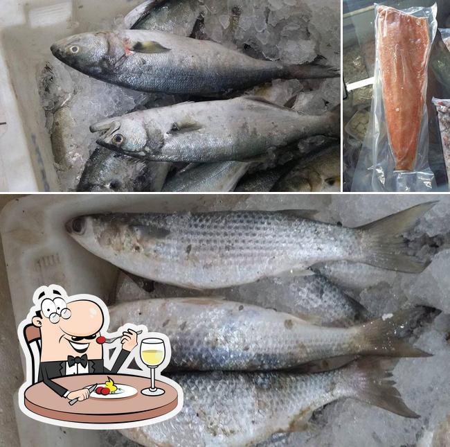 Comida em Peixaria Felipesca