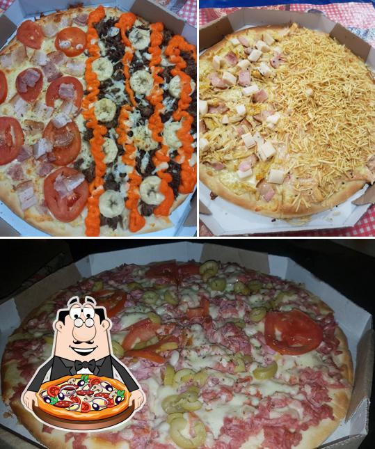 Peça diversos tipos de pizza