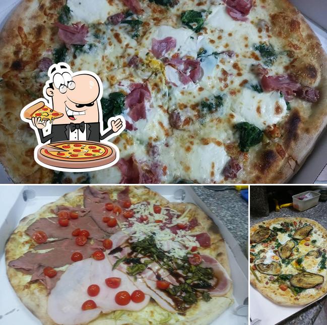 Prenditi una pizza a Pizzeria San Marco