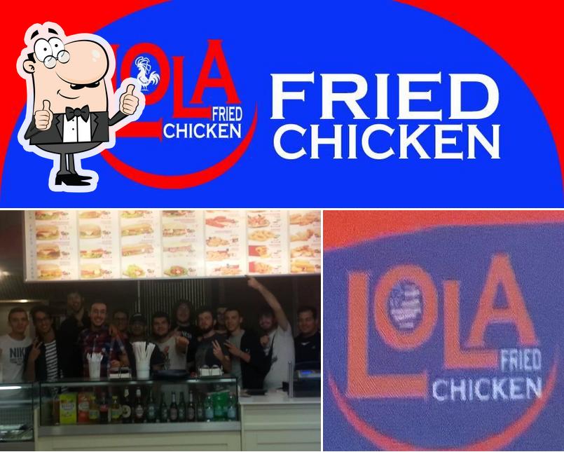 Guarda la foto di Fried Chicken