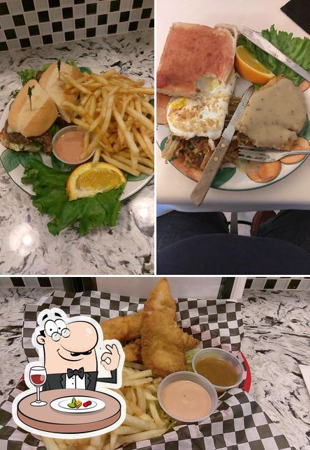 Food at Rudy's Encore Deli