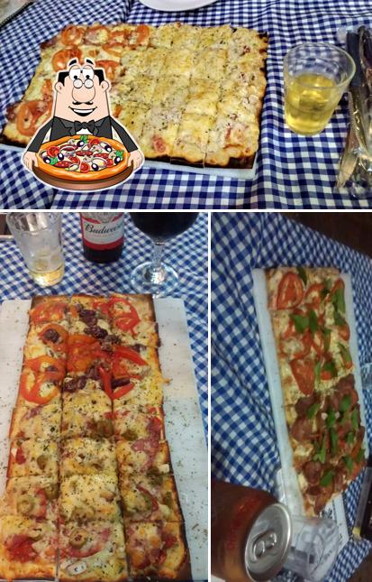 Escolha pizza no Pizzas Trotamundus