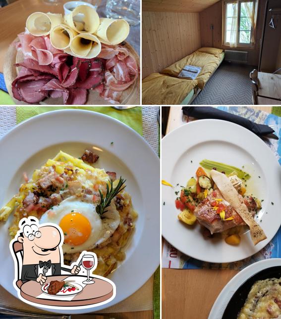 Ordina i un pasto a base di carne a Berghaus Alpiglen