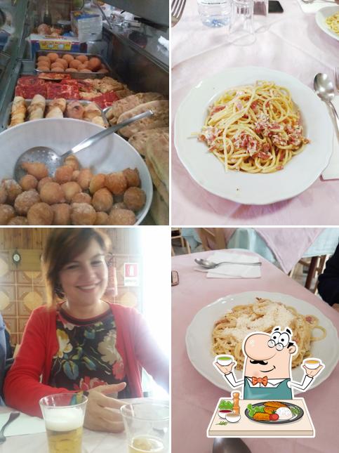 Cibo al Trattoria Pollo d'Oro