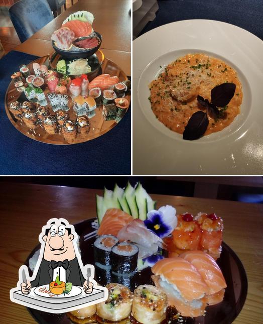 Еда в "Restaurante Japonês - VELVET"