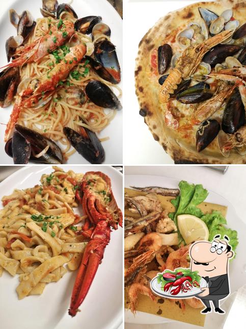 Scegli tra i vari prodotti di cucina di mare proposti a Pizzeria Oca Bianca