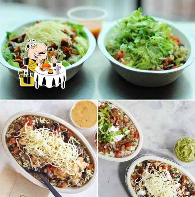 Еда в "Chipotle Mexican Grill"